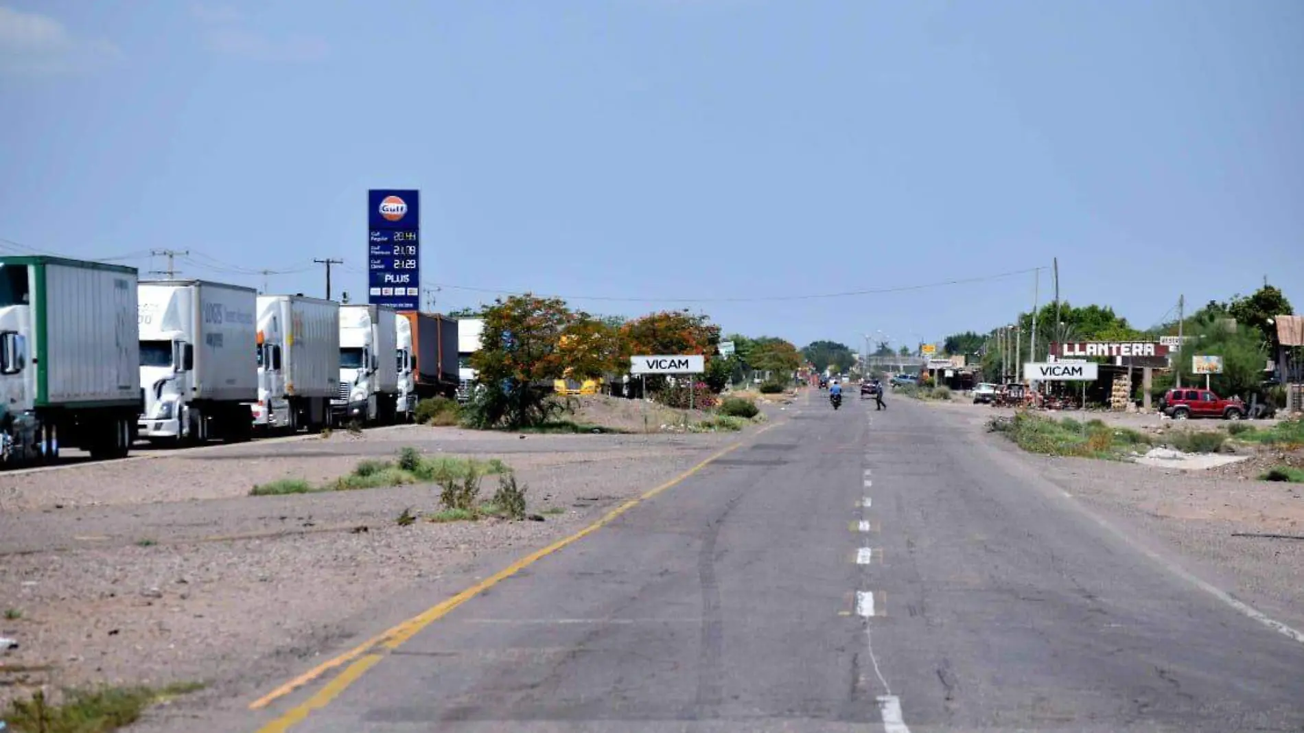 Bloqueo carretero en Vícam yaquis carretera (3)